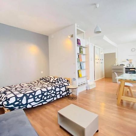 Studio De Charme Apartment Laon Exterior foto