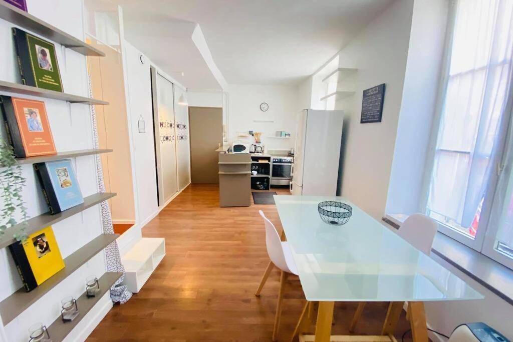 Studio De Charme Apartment Laon Exterior foto