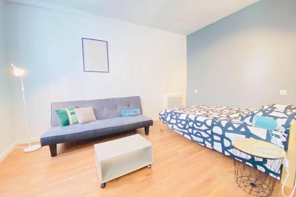 Studio De Charme Apartment Laon Exterior foto